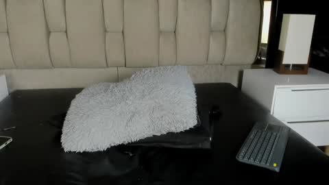 Hanna lens online show from December 2024 08:33:01 PM
