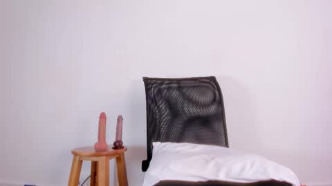 Hanna lens online show from January 2026 04:56:02 PM