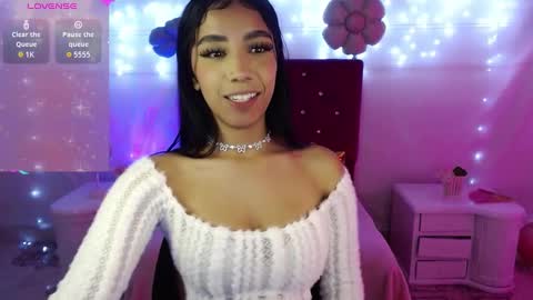 hanna_louse18 online show from September 2025 10:00:01 PM