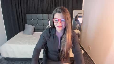 Snapshot of hanna_ma chatting on September 2025 02:44:02 PM hanna_ma online show from September 2025 02:44:02 PM