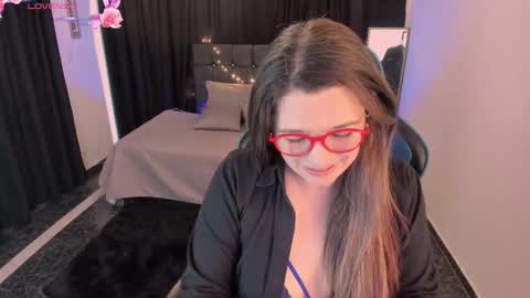 Snapshot of hanna_ma chatting on November 2025 03:45:02 PM hanna_ma online show from November 2025 03:45:02 PM