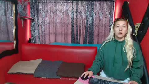 Hanna online show from February 2025 12:28:01 PM