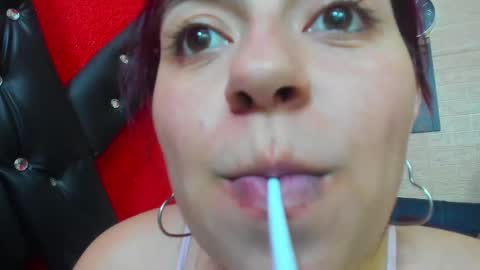 Hanna online show from September 2025 02:04:02 AM