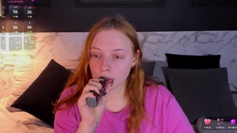 Snapshot of hanna_melon chatting on January 2025 11:23:01 PM Hanna next stream is Mo 8pm-6am by CET online show from January 2025 11:23:01 PM