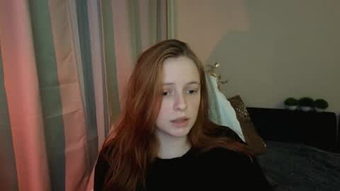 Snapshot of hanna_melon chatting on February 2025 09:56:01 PM Hanna next stream is Mo 8pm-6am by CET online show from February 2025 09:56:01 PM