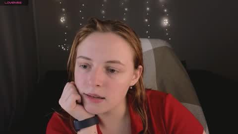 Snapshot of hanna_melon chatting on October 2025 08:43:02 PM Hanna next stream is Mo 8pm-6am by CET online show from October 2025 08:43:02 PM