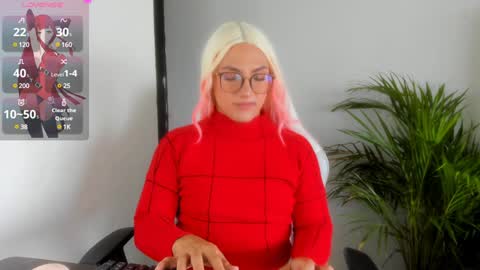 Snapshot of hanna_sofi4 chatting on December 2024 01:22:02 PM Hanna Capicorn online show from December 2024 01:22:02 PM