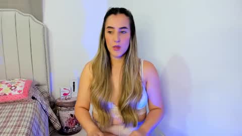 Hanna online show from December 2024 05:44:01 PM