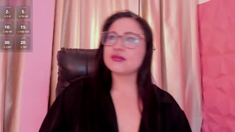 hannabackerr online show from April 2026 11:48:01 AM