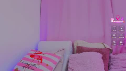 Snapshot of hannablaze_ chatting on October 2025 05:15:02 AM HannaB online show from October 2025 05:15:02 AM