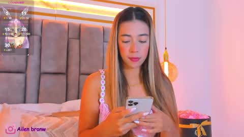 Snapshot of hannabronw chatting on September 2025 08:53:01 PM Eliana online show from September 2025 08:53:01 PM