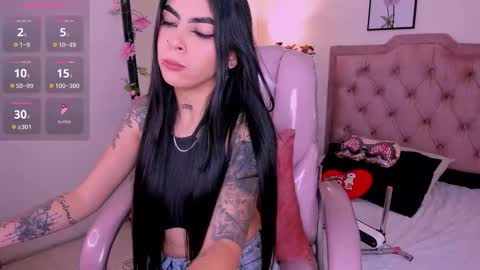 Hanna online show from September 2025 08:44:02 PM