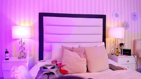 HannaDawsons online show from February 2025 04:26:02 AM