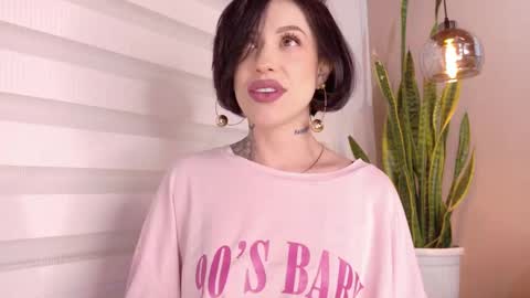 Hannah  online show from September 2025 12:14:01 AM