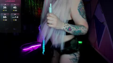 Hannah online show from December 2024 11:10:02 PM