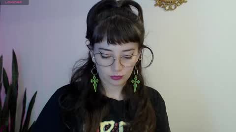 Snapshot of hannah_hexx chatting on April 2026 03:09:02 AM HannahHexx online show from April 2026 03:09:02 AM