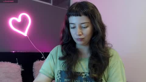 Snapshot of hannah_hexx chatting on May 2026 03:33:01 AM HannahHexx online show from May 2026 03:33:01 AM