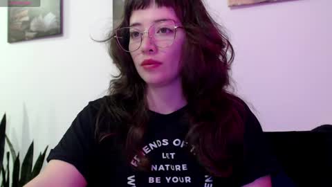 Snapshot of hannah_hexx chatting on May 2026 03:04:02 AM HannahHexx online show from May 2026 03:04:02 AM