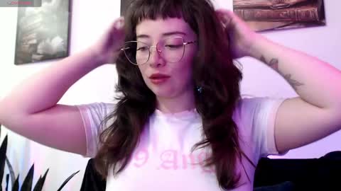 Snapshot of hannah_hexx chatting on May 2026 03:37:02 AM HannahHexx online show from May 2026 03:37:02 AM
