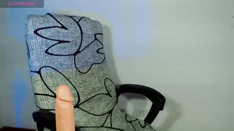 hannah kiim online show from October 2025 06:41:02 AM