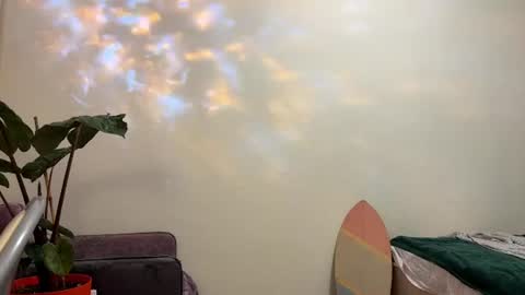 hannah levis  online show from October 2025 05:23:02 PM