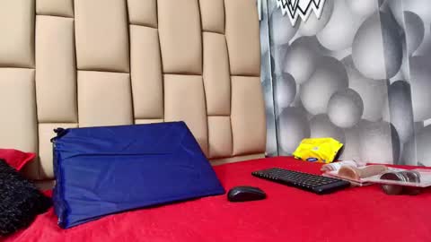 hannah_teehn online show from September 2025 07:30:01 PM