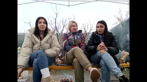 Rose online show from February 2025 06:54:01 AM