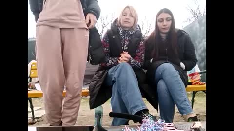 Rose online show from February 2025 01:33:02 PM