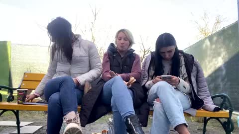 Rose online show from March 2025 06:50:02 AM