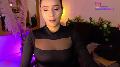 Hannah Williams online show from December 2025 09:23:02 PM