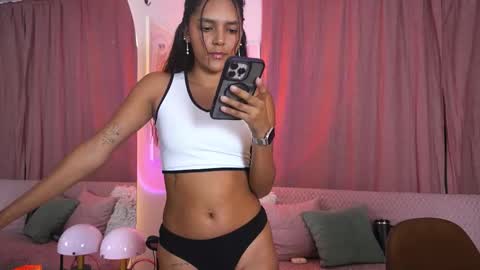 HANNAH online show from March 2026 12:06:02 AM