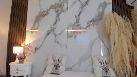 Hannahill69 online show from November 2025 04:45:02 AM