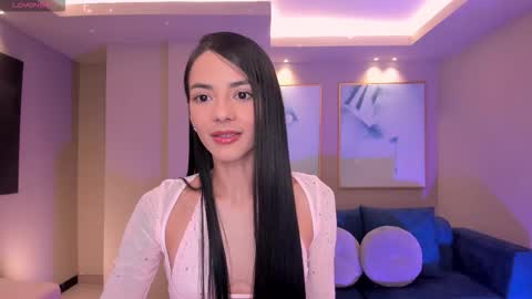 Snapshot of hannahjamesx chatting on February 2026 12:34:02 PM HANNAH J online show from February 2026 12:34:02 PM