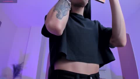 Snapshot of hannahjamesx chatting on February 2026 01:01:02 PM HANNAH J online show from February 2026 01:01:02 PM