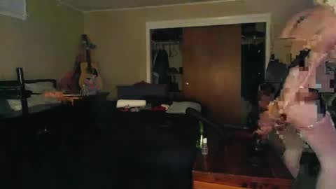 Snapshot of hannahlovets chatting on March 2025 02:01:02 PM HannahLoveTS online show from March 2025 02:01:02 PM
