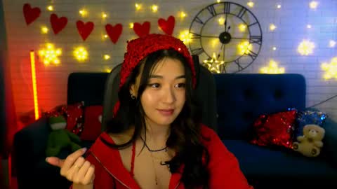 hannarosie online show from February 2025 03:38:01 PM