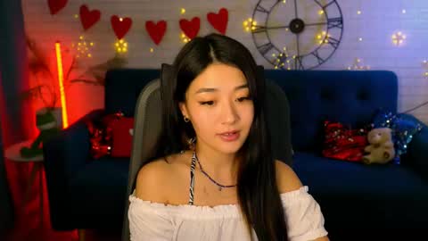 hannarosie online show from February 2025 06:59:02 PM