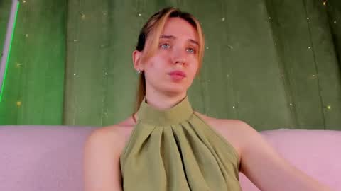 Snapshot of hannavanilla chatting on June 2026 09:46:02 AM Hannavanilla online show from June 2026 09:46:02 AM