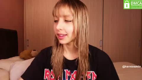 Hannie  online show from August 2026 02:02:02 AM