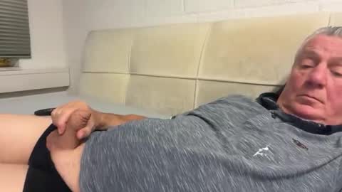 hans66760 online show from September 2025 06:00:01 PM