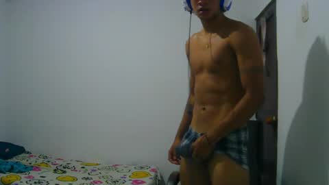 Snapshot of hansel_take chatting on May 2026 06:13:01 PM hansel_take online show from May 2026 06:13:01 PM