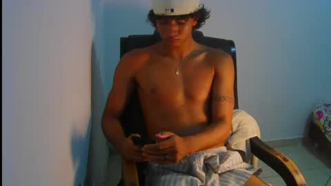 Snapshot of hansel_take chatting on May 2026 02:18:01 AM hansel_take online show from May 2026 02:18:01 AM