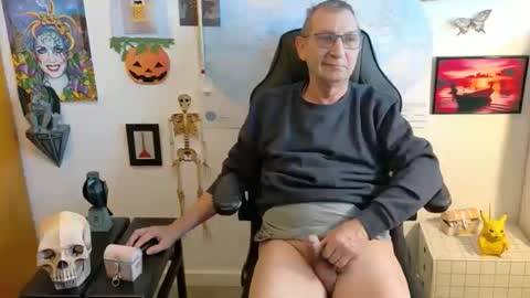 charly online show from September 2025 11:37:01 AM