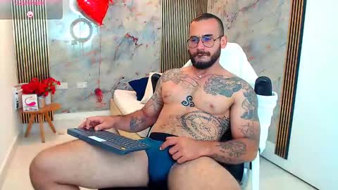 Snapshot of hanz_col chatting on February 2025 04:22:02 AM hanz_col online show from February 2025 04:22:02 AM