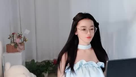 Daisy online show from April 2026 02:43:01 AM