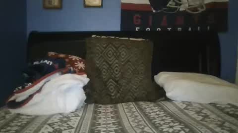 happyhappy4 online show from April 2026 05:57:02 AM