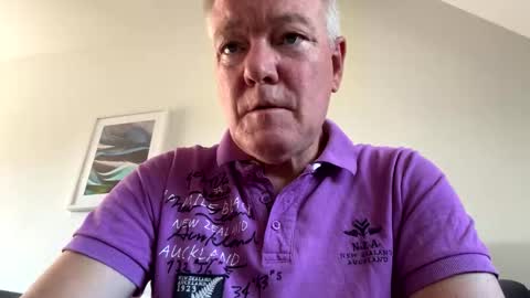 Snapshot of happysierra chatting on October 2025 01:20:02 PM Harry online show from October 2025 01:20:02 PM