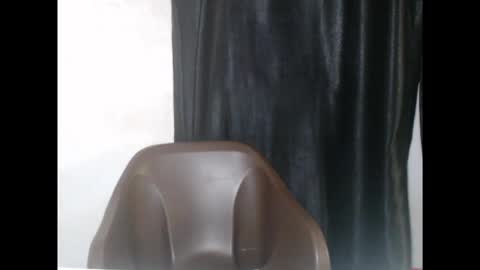 Snapshot of happyslut7 chatting on September 2025 08:33:02 PM happyslut7 online show from September 2025 08:33:02 PM
