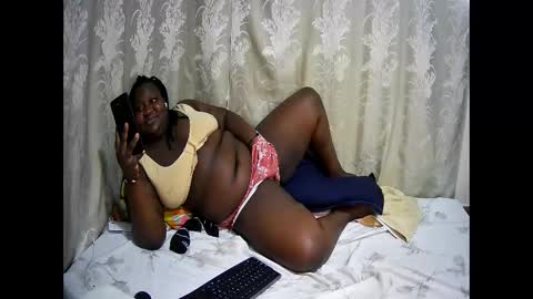 happysonia online show from November 2025 11:25:02 PM