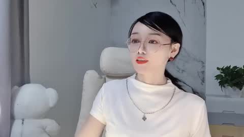 Daisy online show from March 2025 05:18:02 PM